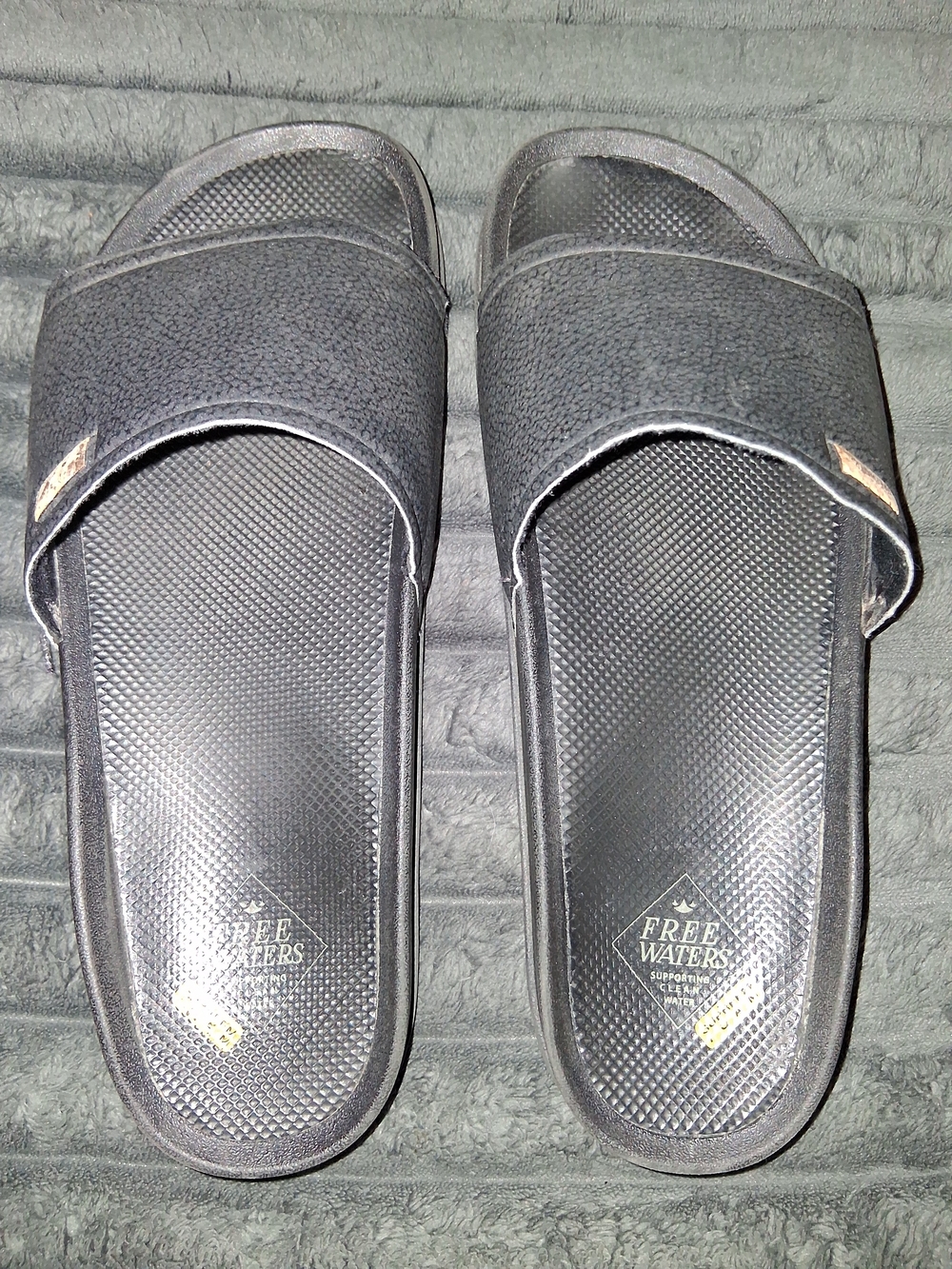 Freewaters Men’s Black Slide Sandals - Comfortable Water-Friendly Footwear